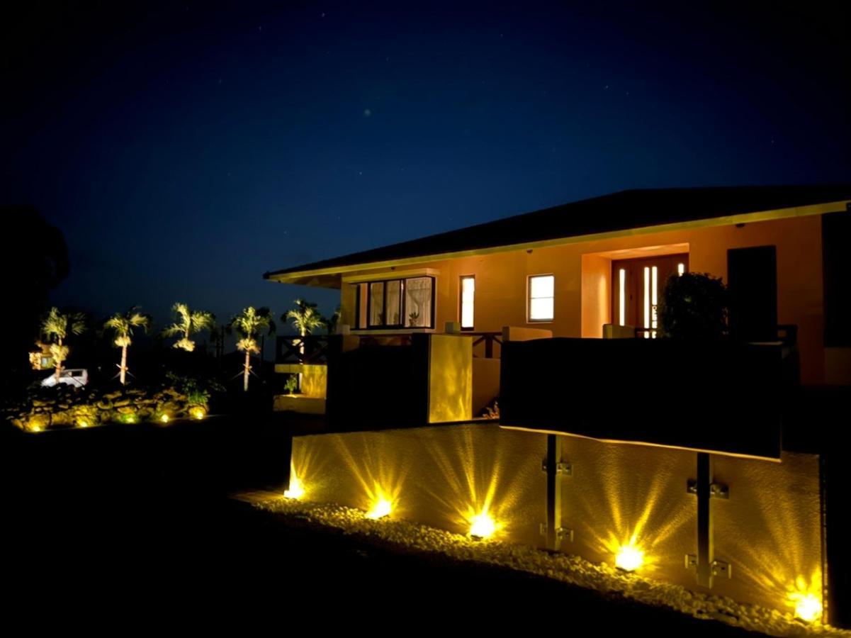 Palm Villa Ishigakijima Karei Ishigaki  ภายนอก รูปภาพ